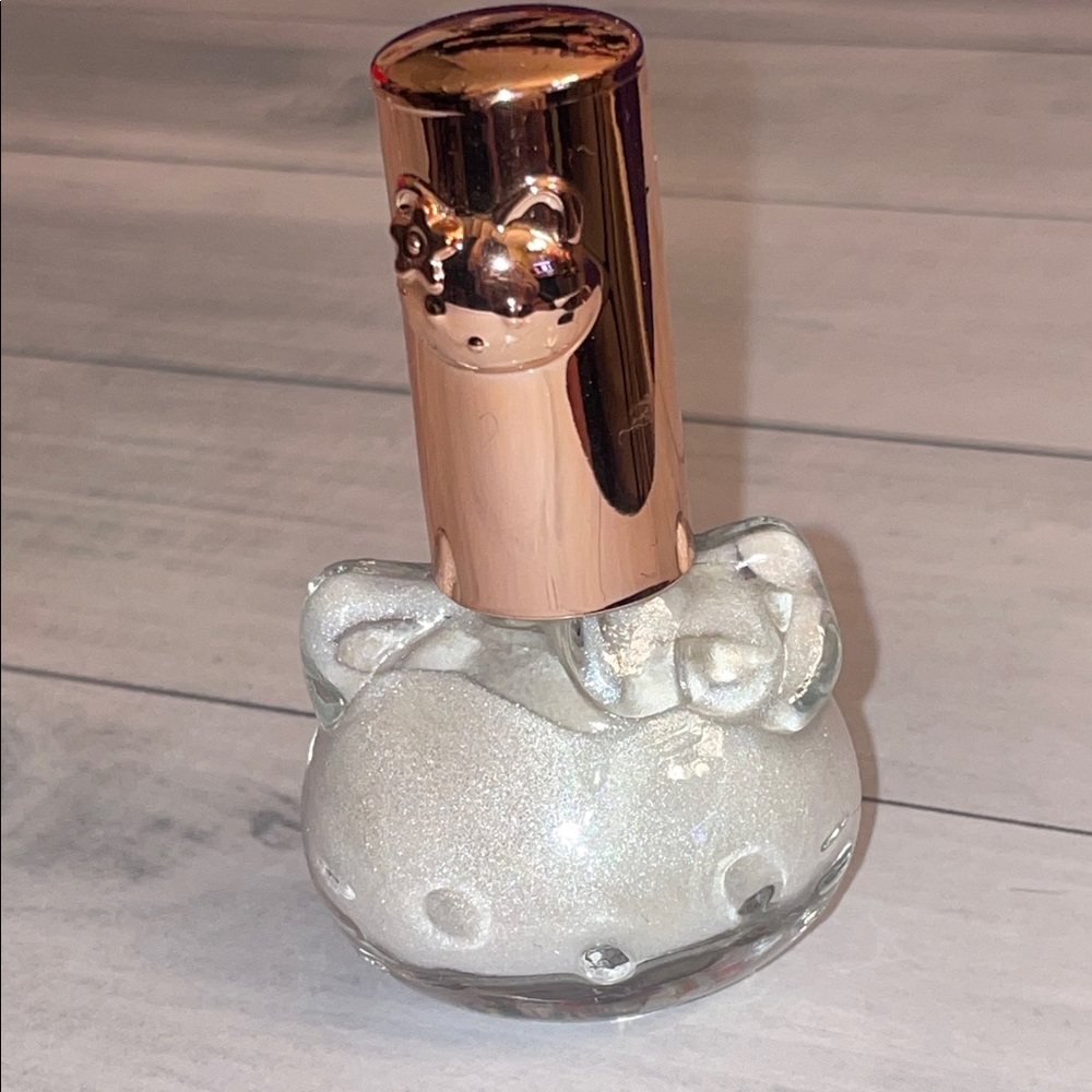 🤍Hello Kitty Highlighter 🤍